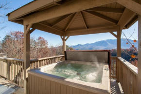 Heights Retreat - Mountain Views & Hot Tub
